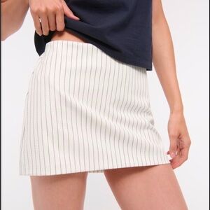 Abercrombie & Fitch Scarlett Mini Skort